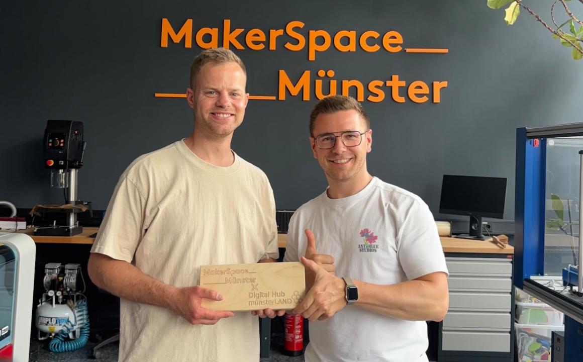  Steffen Schwarz (Makerspace Münster) und Mirco Drüen (Digital Hub münsterLAND) 