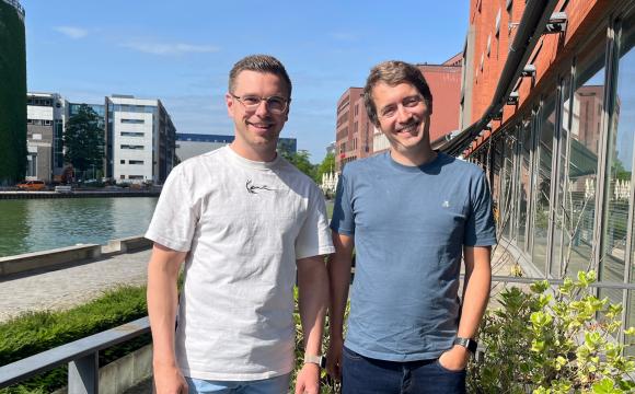 Mirco Drüen (Digital Hub münsterLAND) und Fabian Sattelberger (Creative Polymer) im Digital Hub münsterLAND