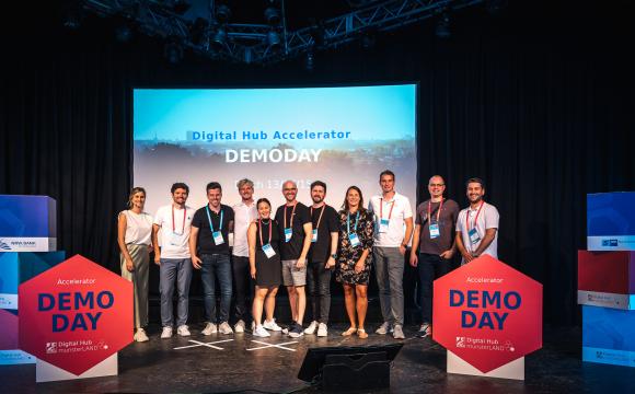 Die beteiligten Startups, Expertinnen und Experten des Demoday und das Startup-Team des Digital Hub münsterLAND