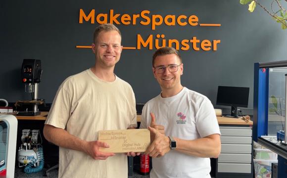 Steffen Schwarz (Makerspace Münster) und Mirco Drüen (Digital Hub münsterLAND)